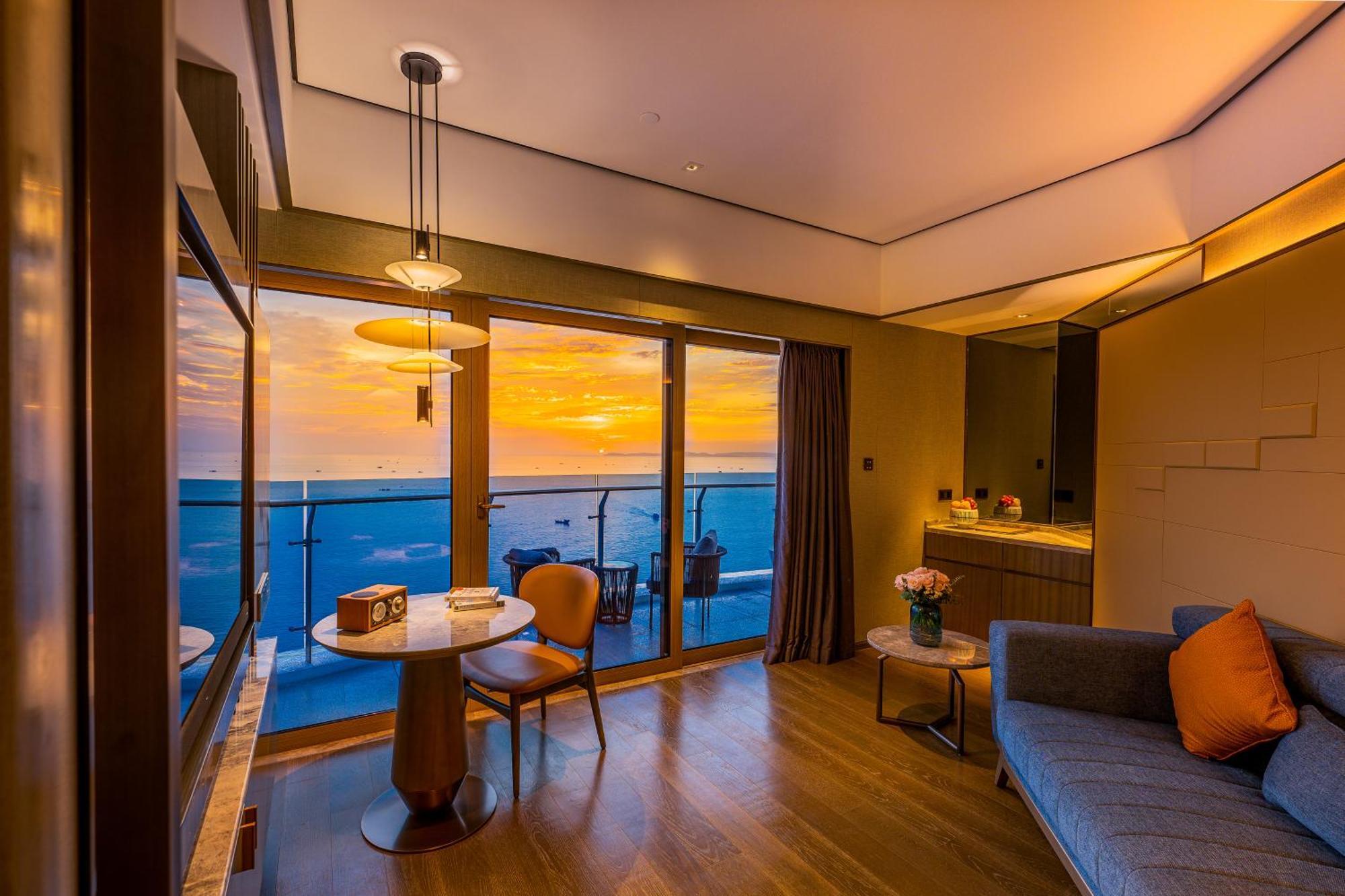 Howard Johnson Plaza By Wyndham Blue Bay Sihanoukville Exteriér fotografie